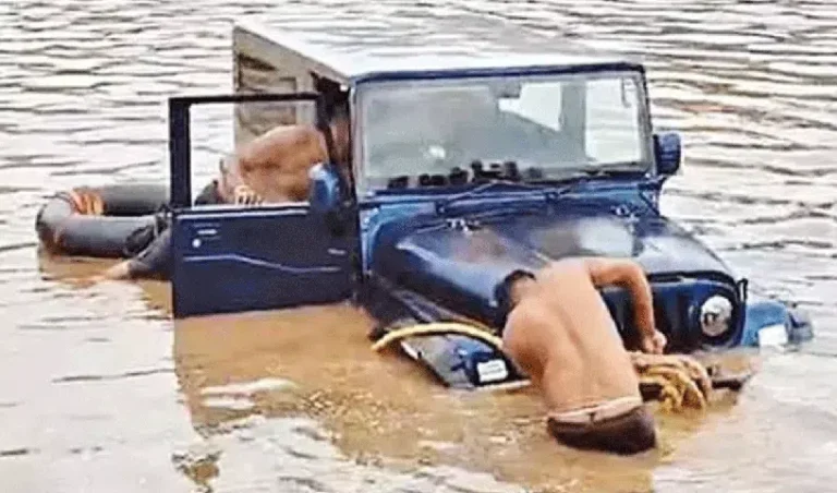 Youth-drink-in-Lake_V_gif--816x480-4g (1)